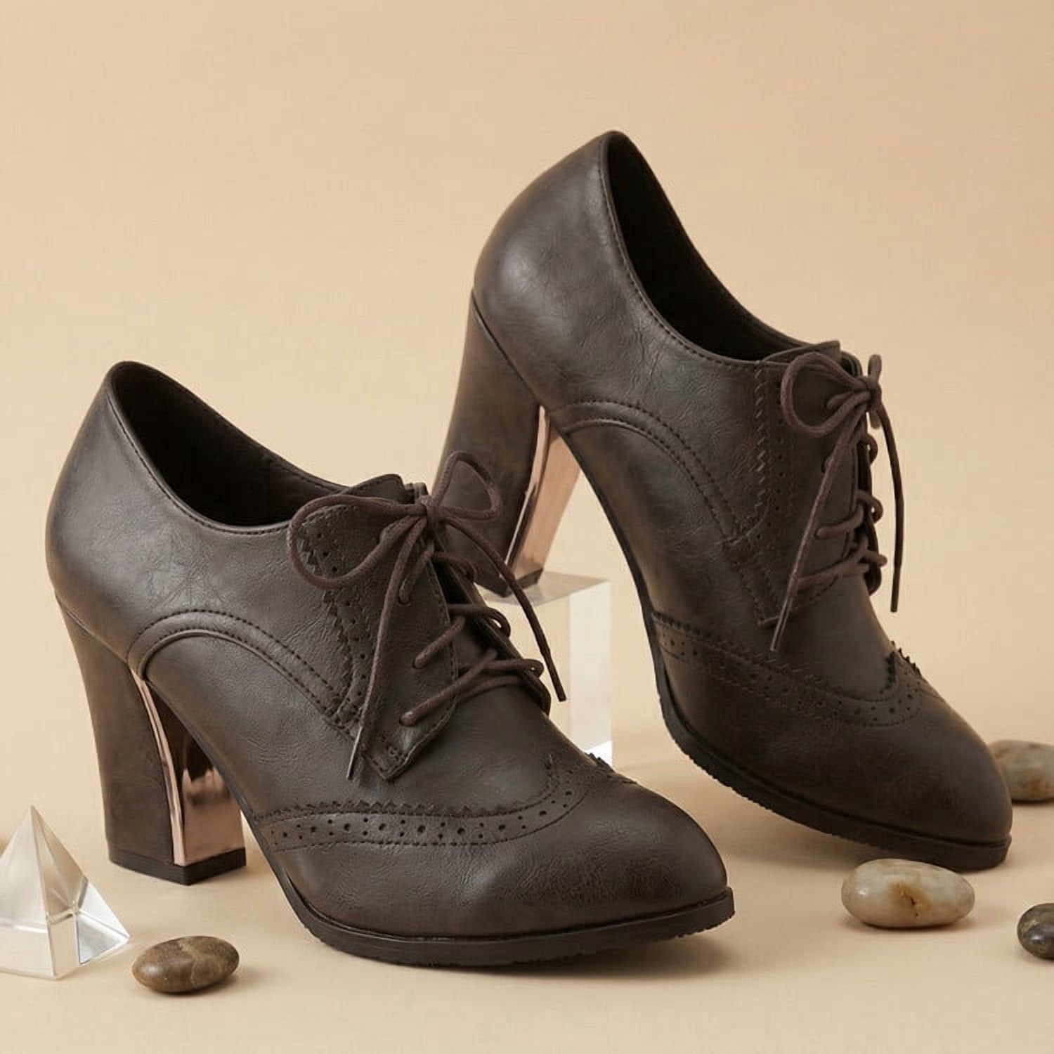 Women's Wingtip Oxford Platform Pumps Brown