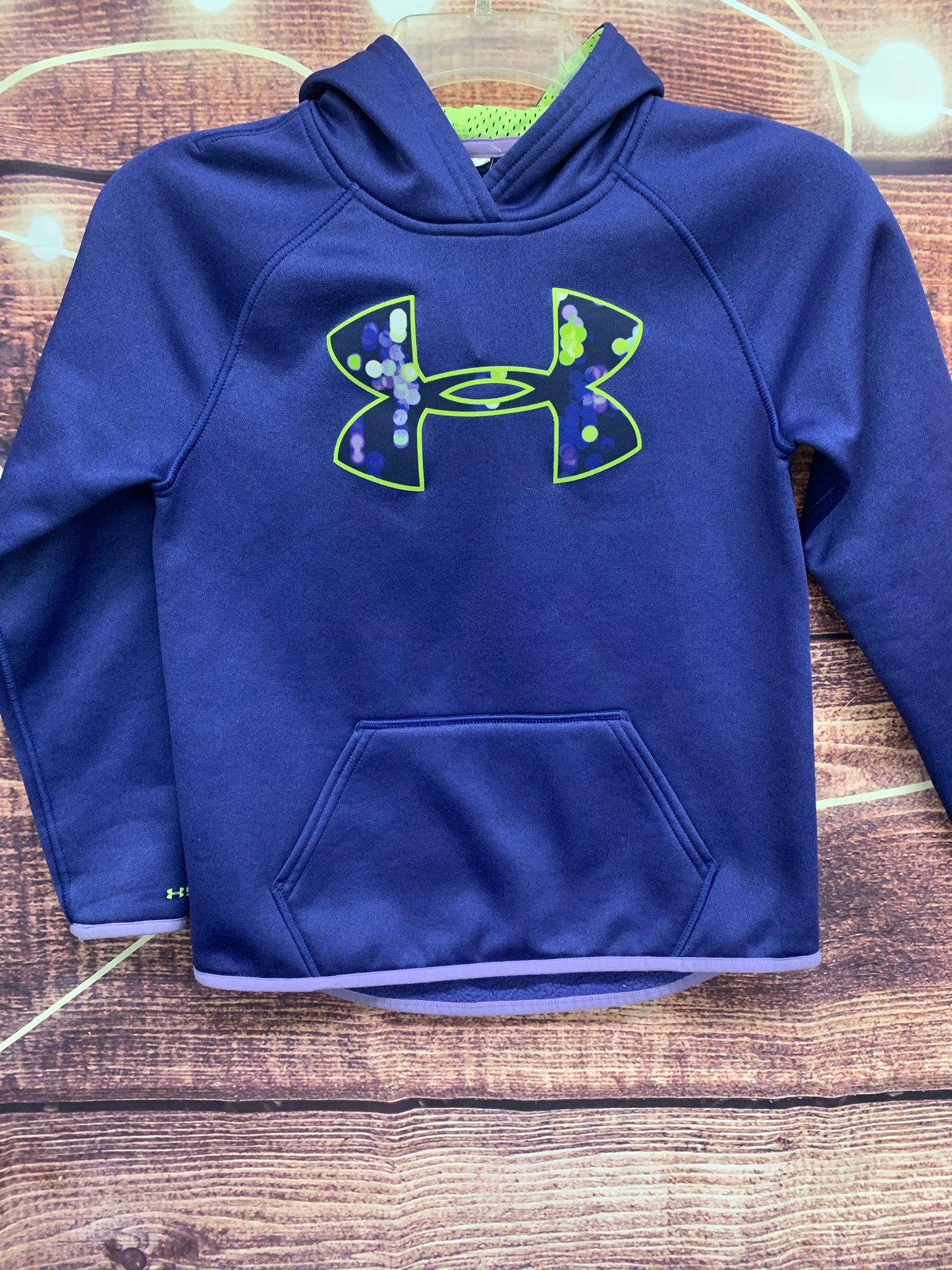 Girls under armor hoodie sz 10