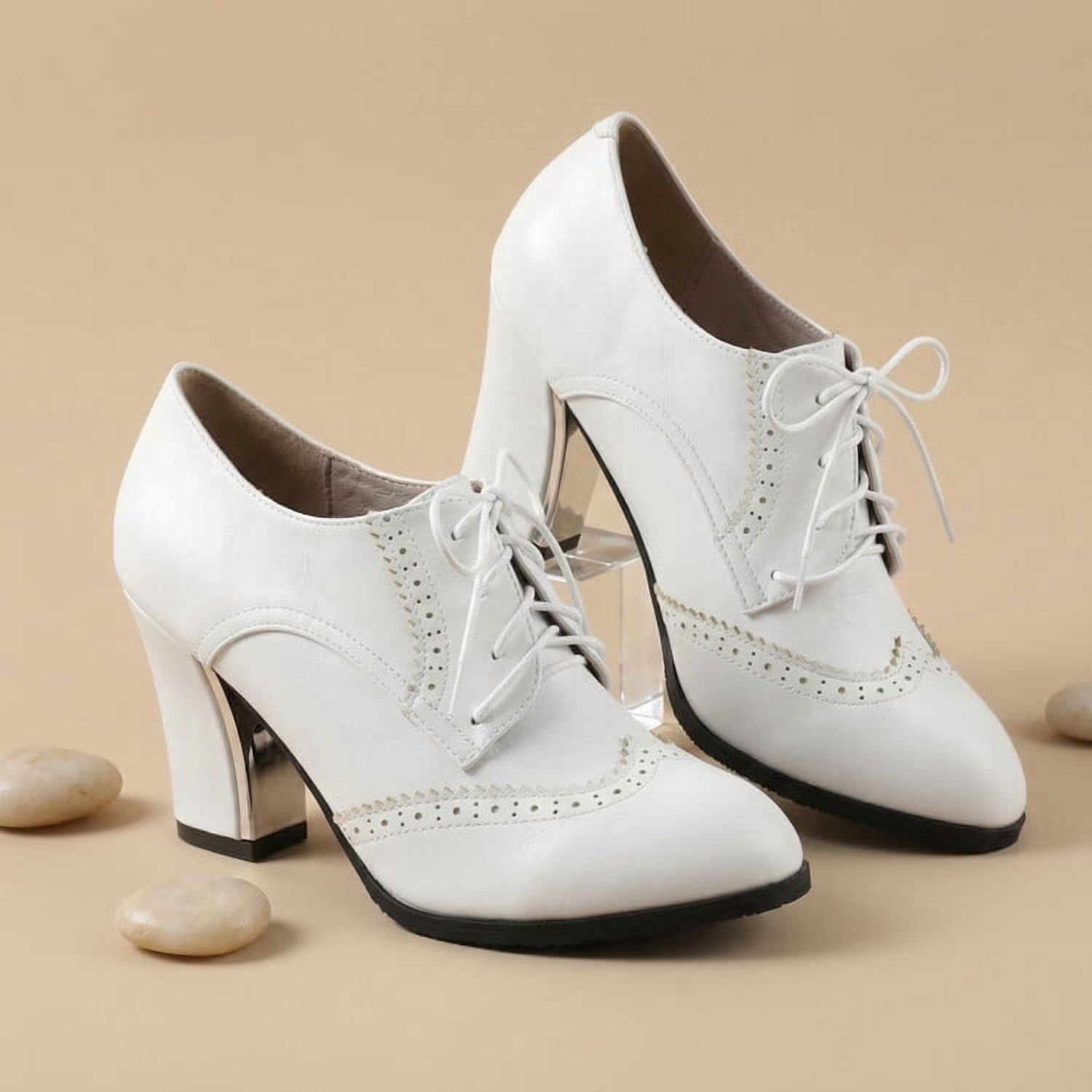 Women's Wingtip Oxford Platform Pumps White