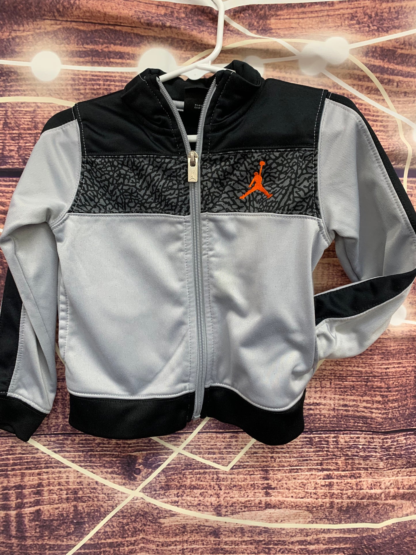 Boys Jordan zip