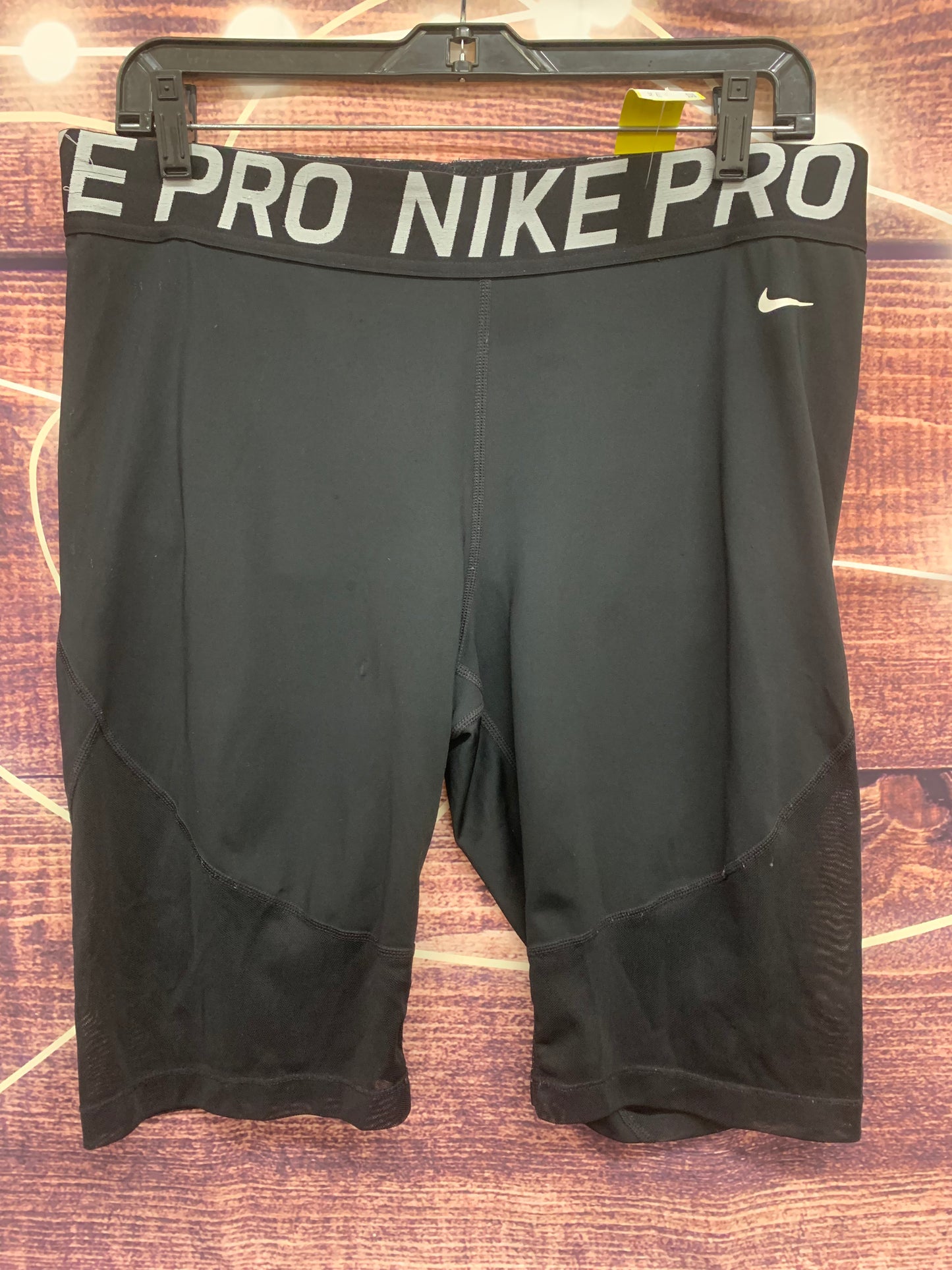 Women’s Nike pro 2x