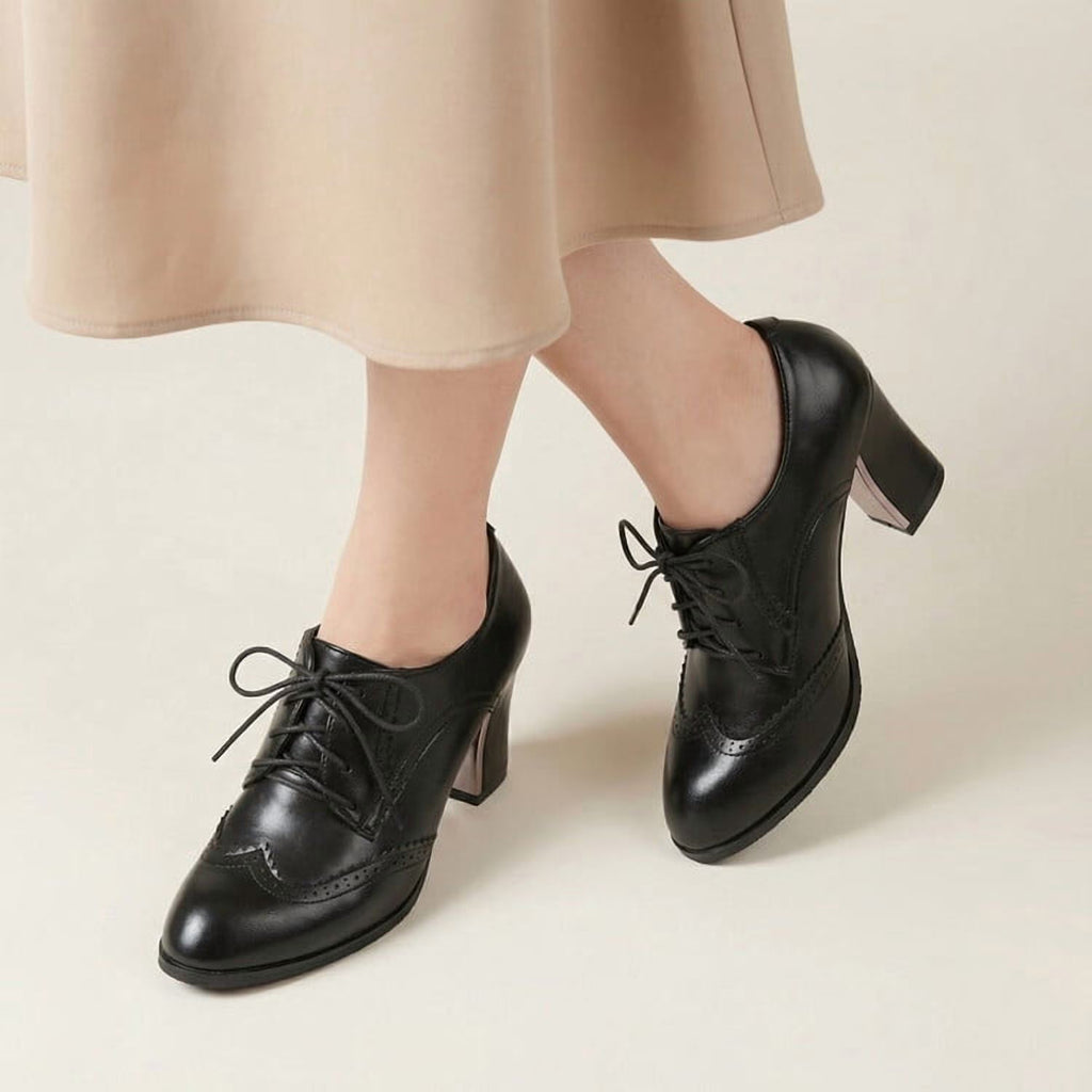 Women's Wingtip Oxford Platform Pumps Black